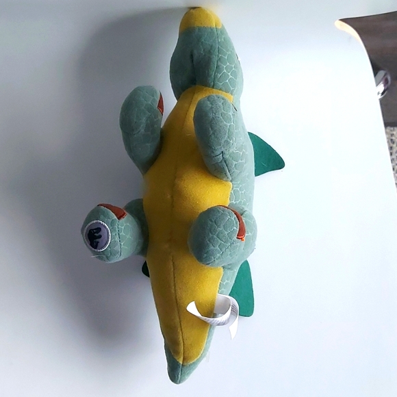 Jurassic World Stegosaurus Plush - Picture 4 of 5